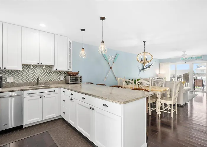 Beautiful Second Floor 2 Bedroom With Great Canal Views * Ocean City