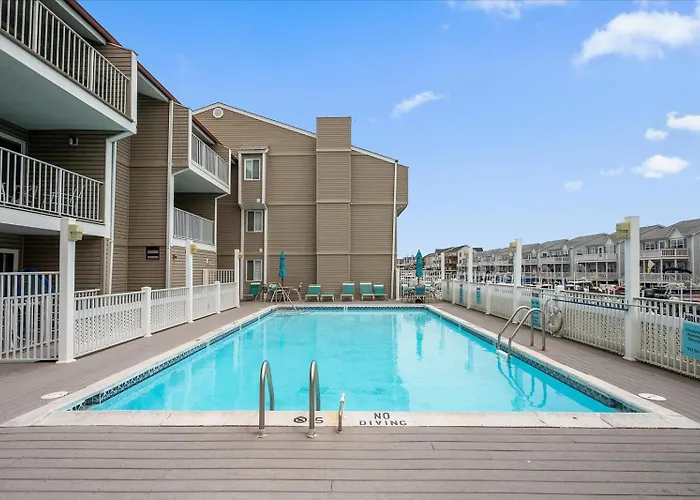 Beautiful Second Floor 2 Bedroom With Great Canal Views Ocean City